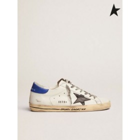 Órga Gé Super-Réalta sneakers le black snake-priontáil leathair réalta agus gorm leathar súil cluaisín bán