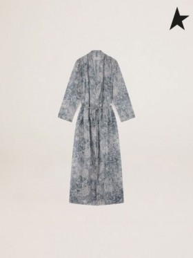 Golden Goose Esmeralda Golden Resort Capsule collection di lino caftano in blu vintage con contrasto bianco toile de jouy stampa blu