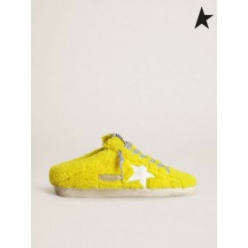 ゴールデングーススーパースター Sabots蛍光黄shearling白革タスニーカーの蛍光黄白色