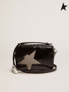 Golden Goose Stjerners Bag laget av svart patent lær og sølv glitter-stjerners Black