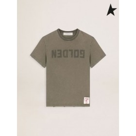 Golden Goose Golden collection T-skjorte i olivengrønn med en fortvilet behandling Olivengrønn