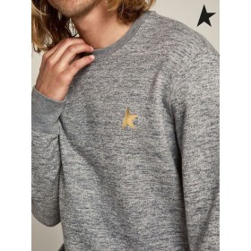 Bluza Golden Goose z kolekcji Archibald Star Collection меланжевого szary ze złotą gwiazdą z przodu w kolorze szarym