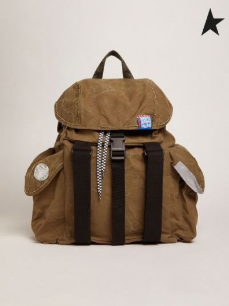 Gâsca de aur Visător rucsac în verde militar material, cu buzunare laterale verde