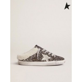 황금알을 낳는 거위 슈퍼 스타 송탄 스타일 운동화와 반짝반짝 가죽 안감은 빨간