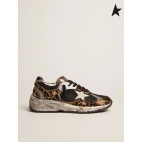 황금알을 낳는 거위는 아빠 성급 호텔 스니커즈에서 레오파드 조랑말을 피부로 레오파드 블랙