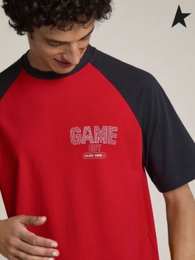 Crvena majica Golden Goose iz kapsule zbirke Game EDT s kontrastom logo crvene boje