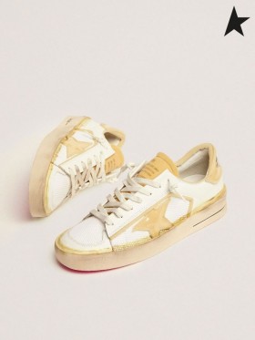 Köpük ve PVC uçlu beyaz deriden altın Kaz Stardan LAB spor ayakkabı beyaz sarı