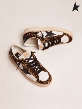 Golden Goose Stardan sneakers in luipaard-print pony huid en zwarte sterren luipaard wit
