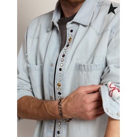 Golden Goose Gouden collectie gebleekt denim shirt met gehamerd studs blauw