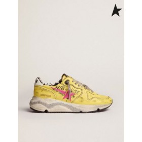 Golden Goose loopschoenen Enige sneakers in geel nappa leer met roze plastic-effect glitter sterren en all-over opdruk geel roze wit zwart