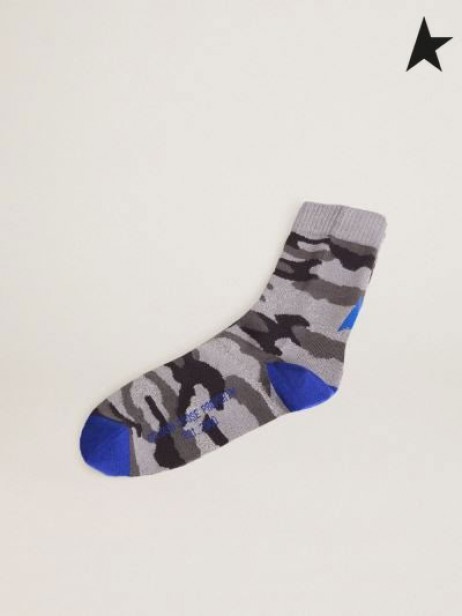 Golden Goose Camouflage imprimer chaussettes avec de la lumière gris lurex inserts et royal bleu brun camouflage gris