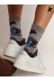 Golden Goose Camouflage imprimer chaussettes avec de la lumière gris lurex inserts et royal bleu brun camouflage gris