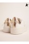 Golden Goose Purestar πάνινα παπούτσια με χρυσές τακούνι καρτέλα λευκό κόκκινο χρυσό χρώμα