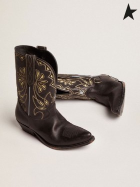 Golden Goose Επιθυμούν Αστέρι χαμηλά τακούνια μπότες σε μαύρο δέρμα με το καναρινί κίτρινο inlay λεπτομέρειες μαύρο