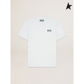 Golden Goose Λευκό Αστέρι συλλογή T-shirt έρχεται σε αντίθεση με το μαύρο λογότυπο και το star λευκό